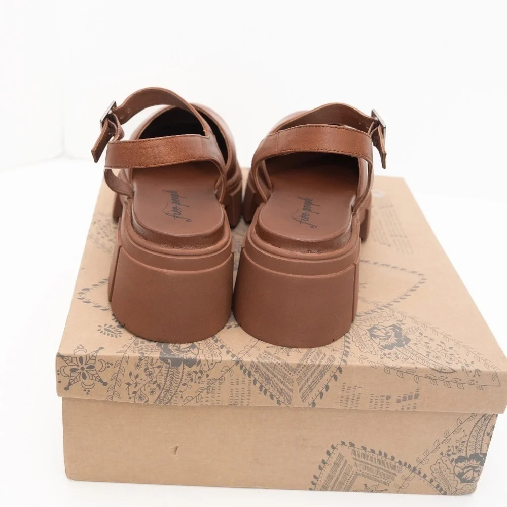 Free People |‎ Milan Platform Mary Janes Shoes